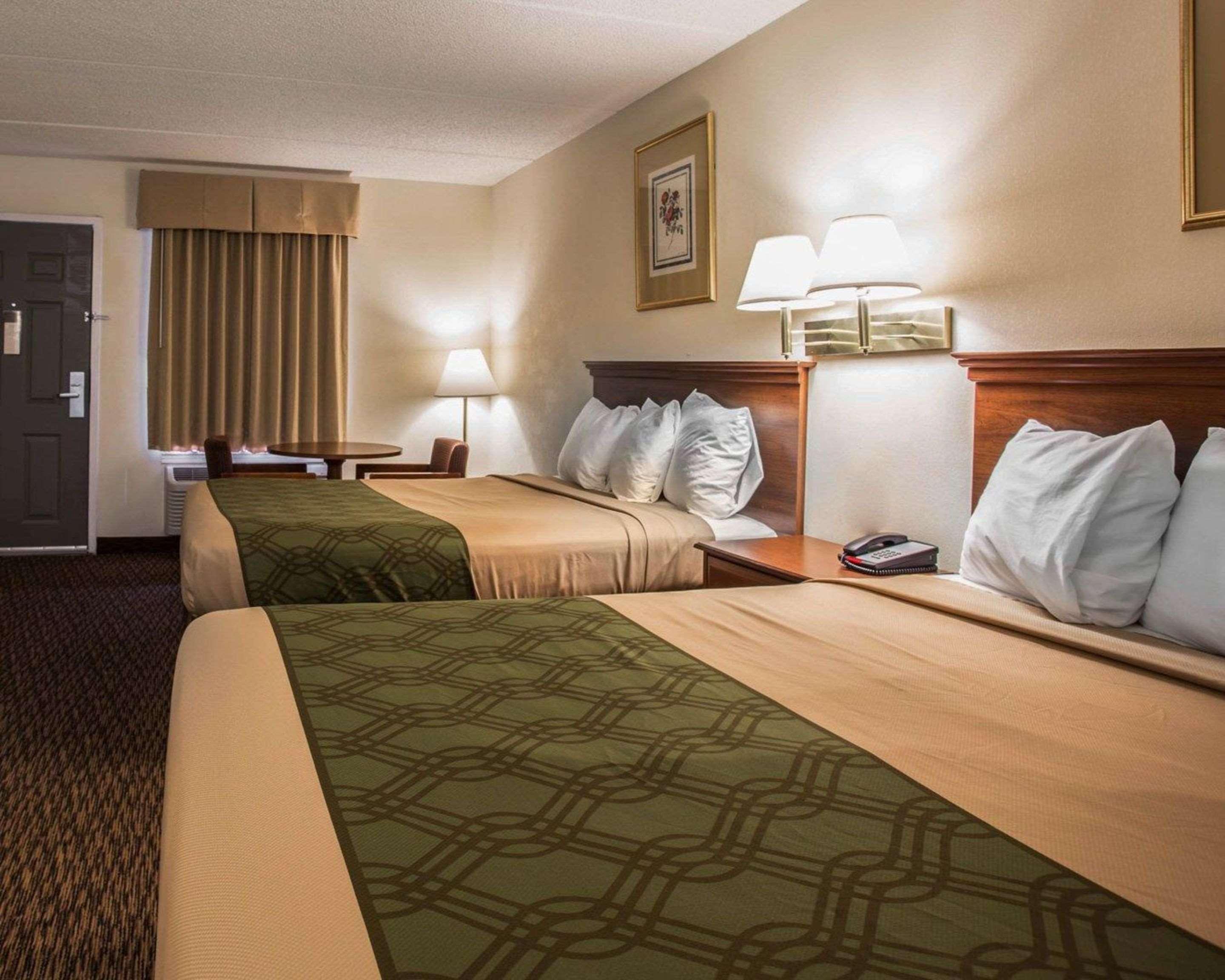 Econo Lodge Inn & Suites Lugoff Экстерьер фото