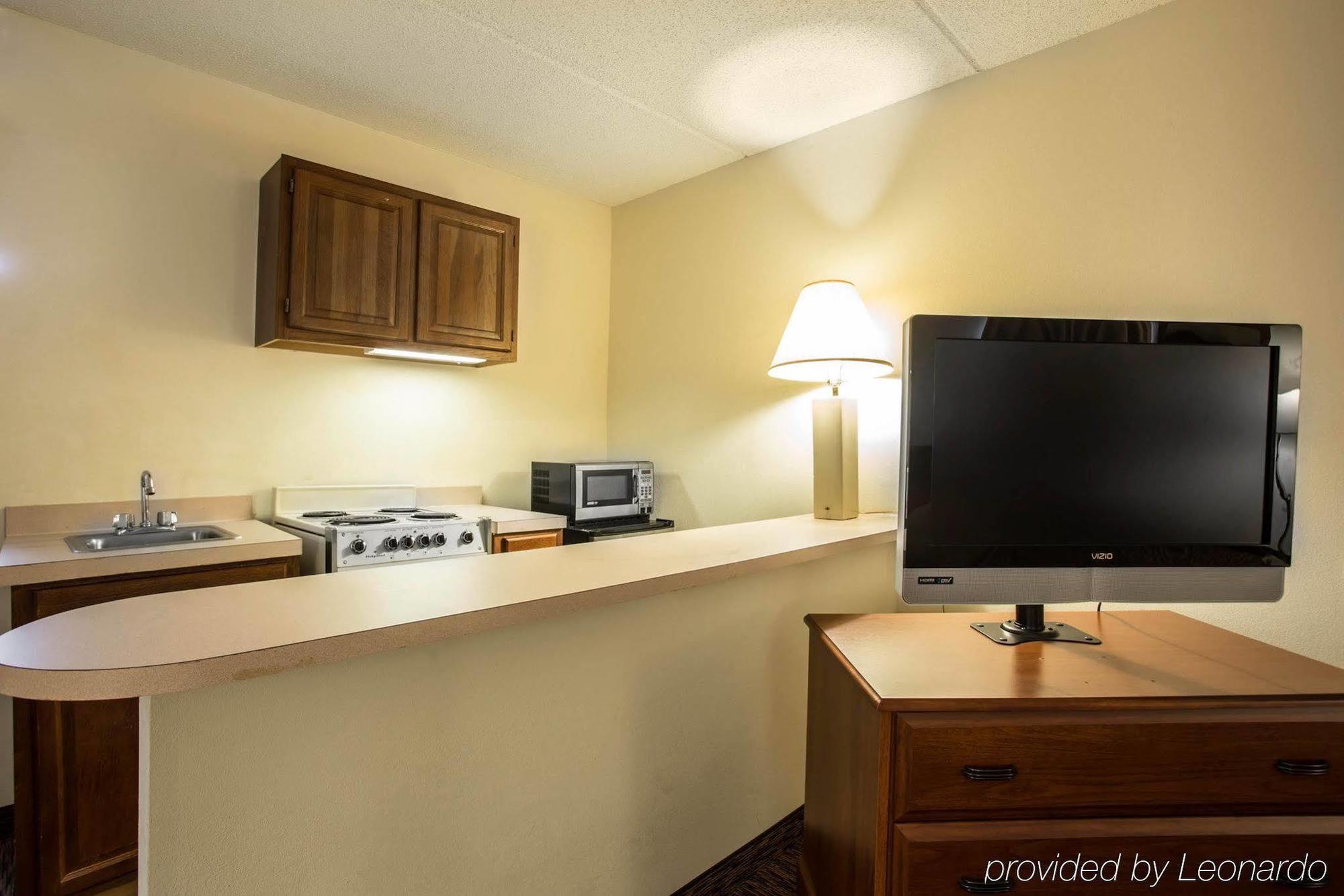 Econo Lodge Inn & Suites Lugoff Экстерьер фото
